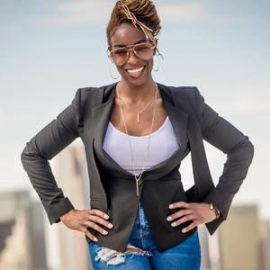 Meet your Posher, Vanessa